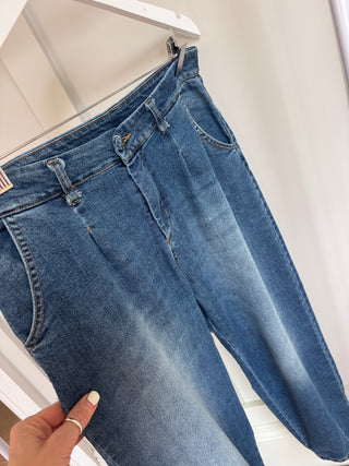 Blue Maye Mom Boyfriend jeans *NEW*