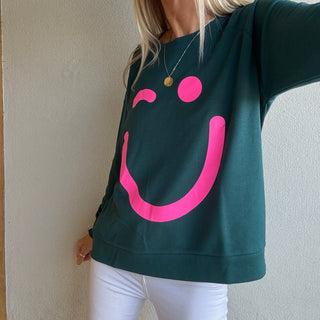 Green & neon pink sweatshirt *relaxed style*