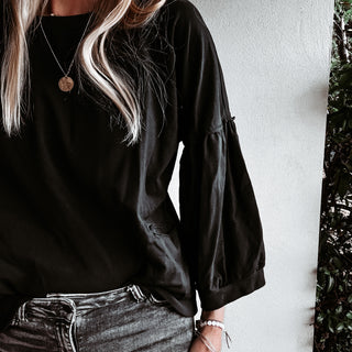 BLACK ULTIMATE super slouchy top *NEW*