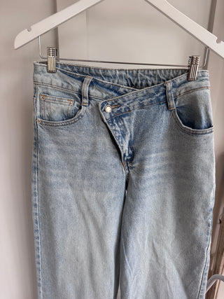 Pale Aby asymmetric wide leg jeans *NEW*