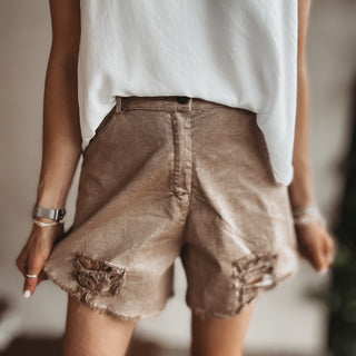 Distressed tan shorts *NEW*