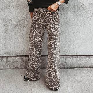 Leopard flared jeans *NEW*