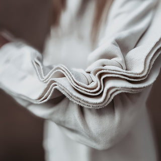 Vintage white ruffle sleeve sweatshirt *NEW*