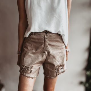 Distressed tan shorts *NEW*