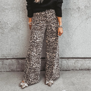 Leopard flared jeans *NEW*