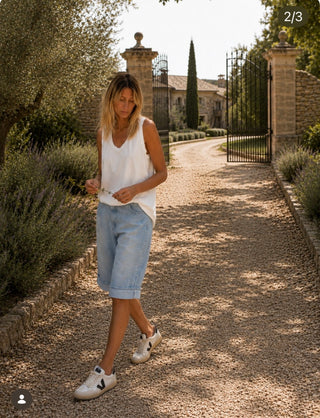 Light denim Bermuda jorts *NEW*