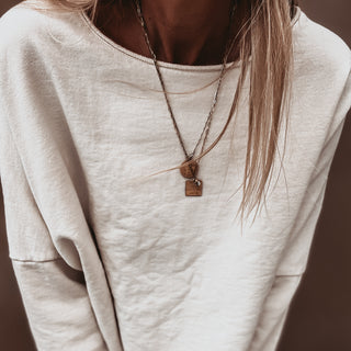 Maeve slightly cropped vintage white sweatshirt *relaxed style*