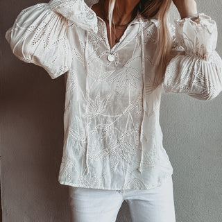 CREAM ceretto blouse  *NEW*