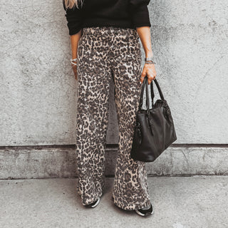 Leopard flared jeans *NEW*