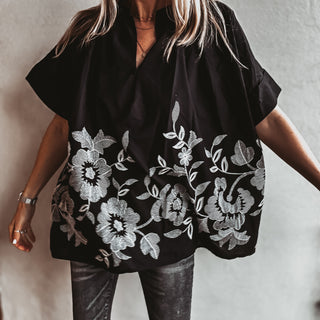 Black meadow Blouse *NEW*