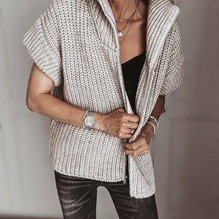 CREAM Zip knit *NEW*