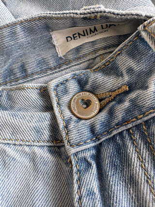 Wizz BLUE jeans *NEW*