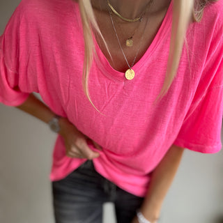 Neon pink V neck tee