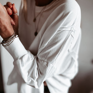 WHITE Perugia super slouchy sweatshirt *NEW*