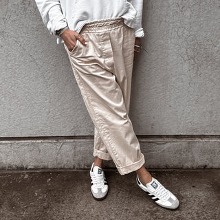 EDEN Cream wide leg joggers *new*