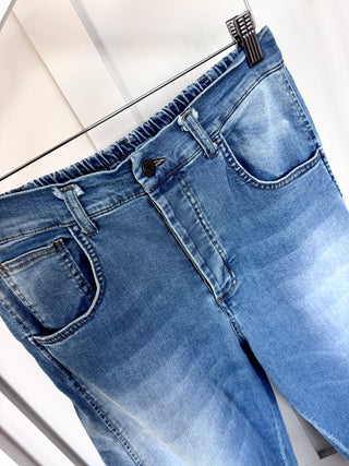 Light blue Boston barrel jeans *NEW*