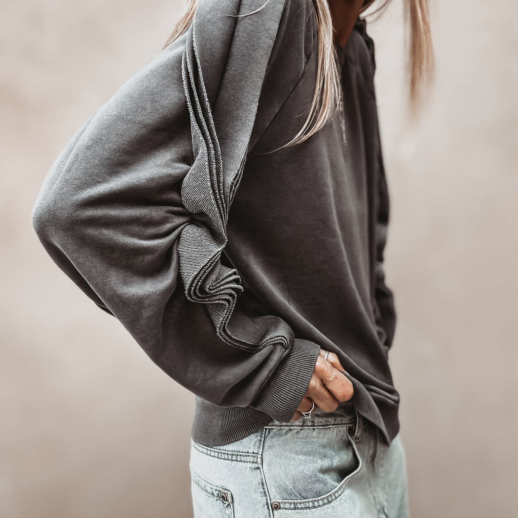 Vintage grey ruffle sleeve sweatshirt *NEW*