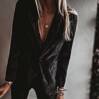 Black Lyon velvet blazer *NEW*