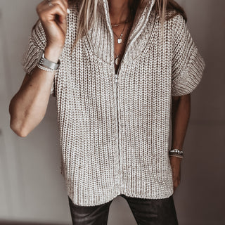 CREAM Zip knit *NEW*