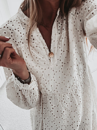 Broderie Anglaise vintage white dress