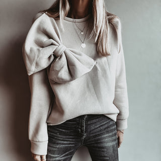 Beige Bow sweatshirt *NEW*