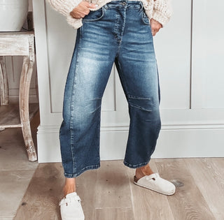 Blue Barcelona barrel jeans *NEW*