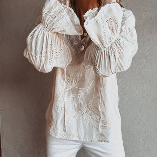 CREAM ceretto blouse  *NEW*