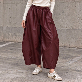 Burgundy Faux leather barrel joggers *NEW*
