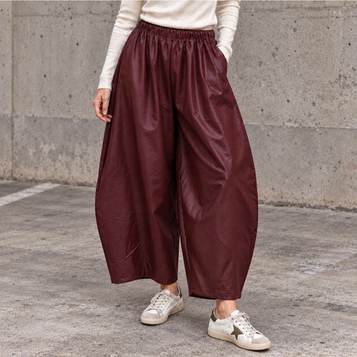 Burgundy Faux leather barrel joggers *NEW*