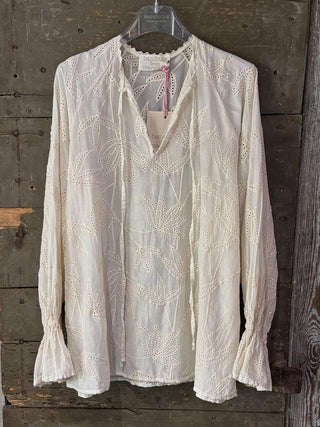 CREAM ceretto blouse  *NEW*
