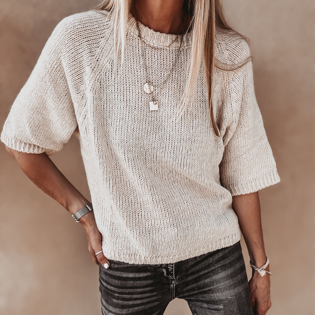 Milo Vintage white short sleeved jumper *NEW*