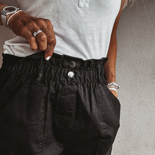 Poppy paperbag shorts BLACK *NEW*