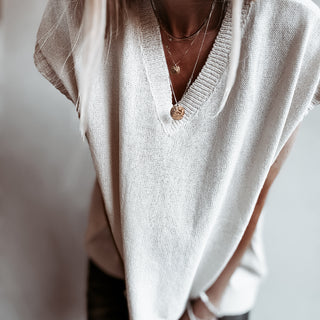 Patia VINTAGE WHITE knitted V tank *NEW*