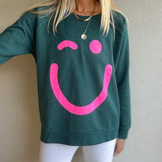 Green & neon pink sweatshirt *relaxed style*