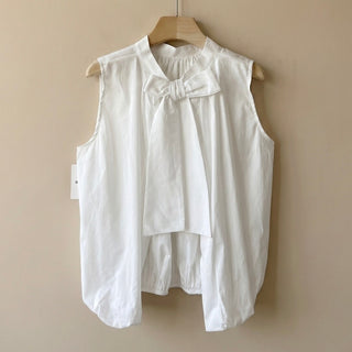 Bella White blouse with bow on back *NEW*