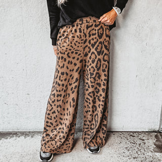 Leopard wide leg joggers *NEW*