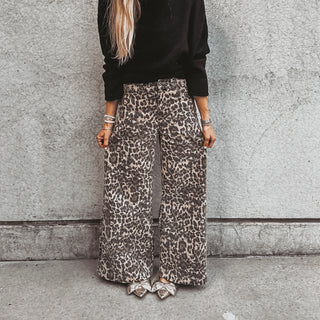 Leopard flared jeans *NEW*