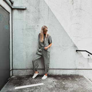 KHAKI Lima linen pants