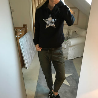 Grey camo star black hoody (small, UK 10-12)