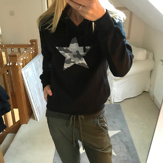 Grey camo star black hoody (small, UK 10-12)