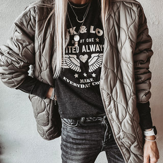 Vintage rock & love wings sweatshirt