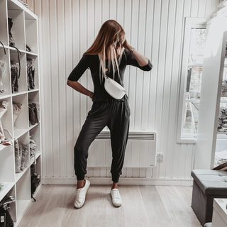 Long sleeved DARK GREY jumpsuit with pockets