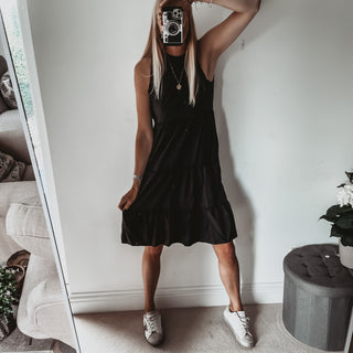 Tiered floaty black dress  (uk 8-10)