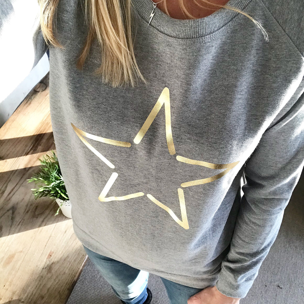 Gold star outline sweatshirt *just one medium left*