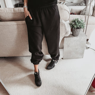 Black super slouchy joggers *
