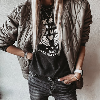 Vintage rock & love wings sweatshirt