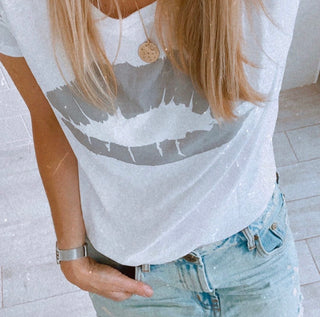 Grey lips white tee *just 2 extra large left*