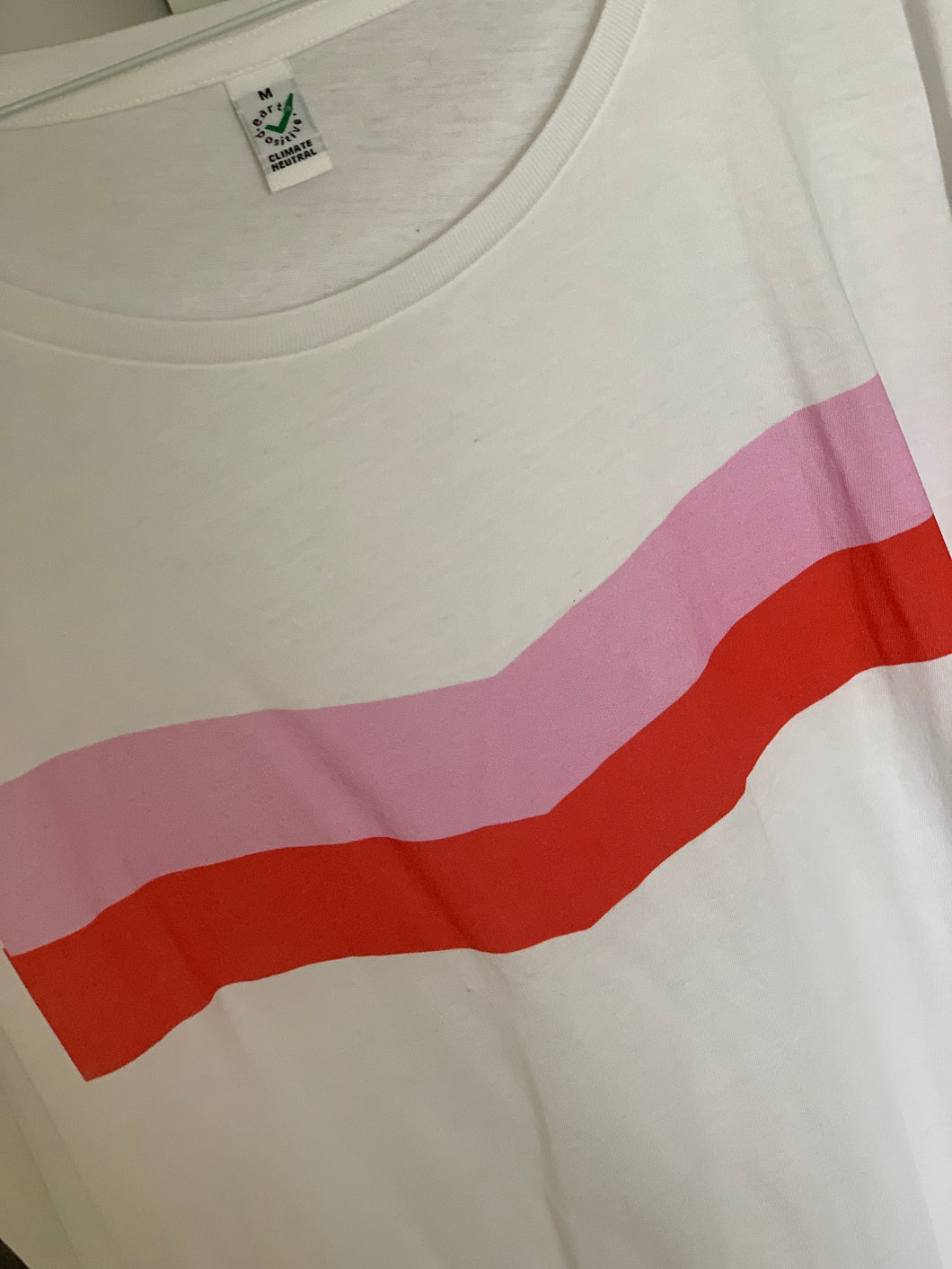 Pink red chevron tee (m uk 12)